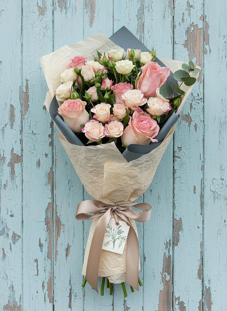 Букет цветов из: Розы в Николаевске