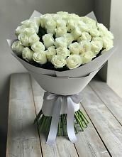 Букет 35 Белых роз в Николаевске