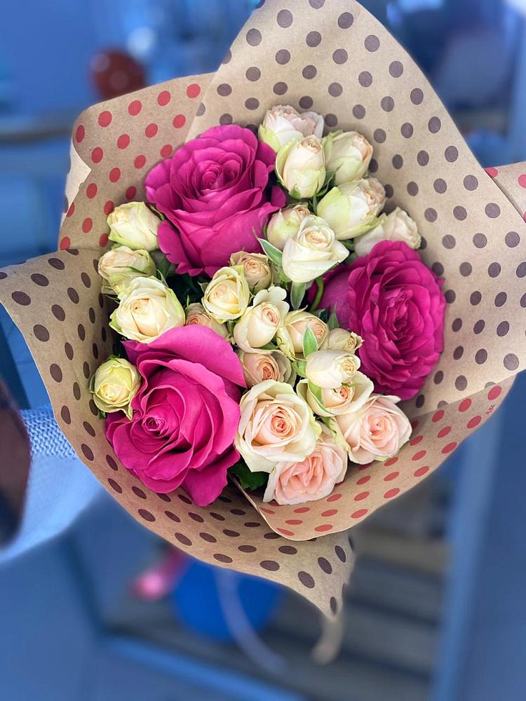 Букет цветов из: Розы в Николаевске