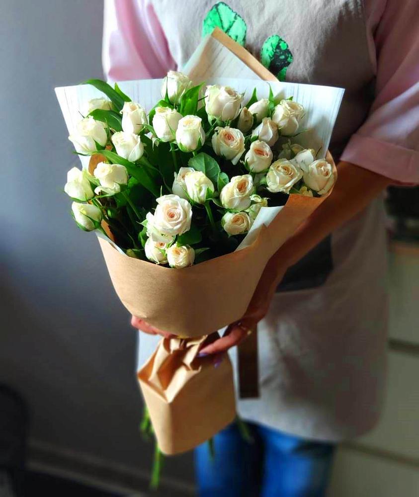 Букет цветов из: Розы в Николаевске