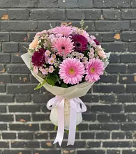 Букет цветов из:  Герберы и Хризантемы в Николаевске