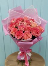 Букет 15 Розовых роз Равель в Николаевске