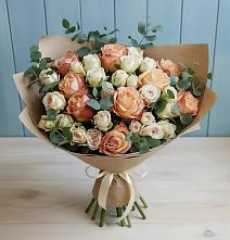 Букет цветов из:  Альстромерии и Розы в Николаевске